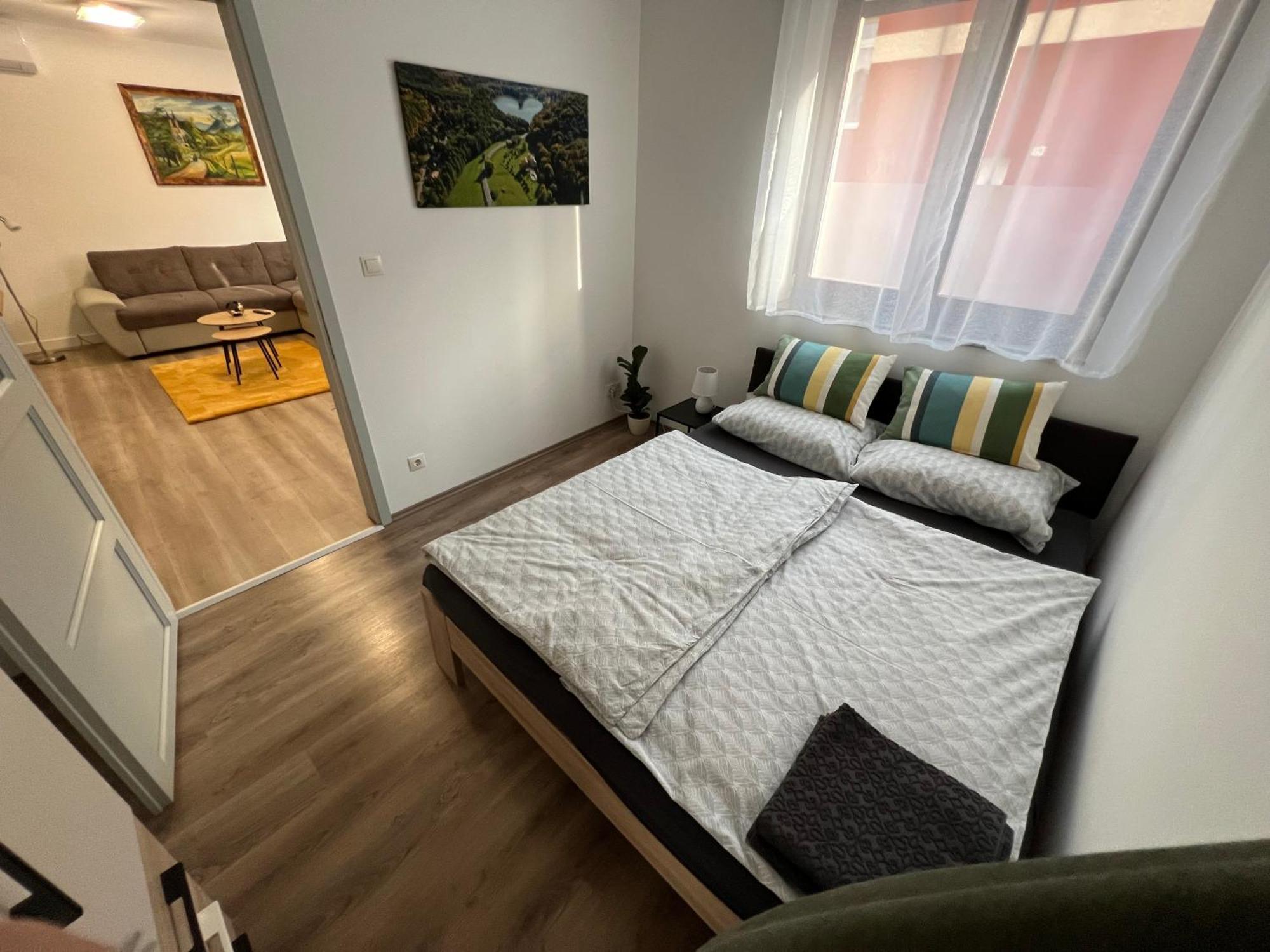 Garay26 Apartman Pécs Esterno foto